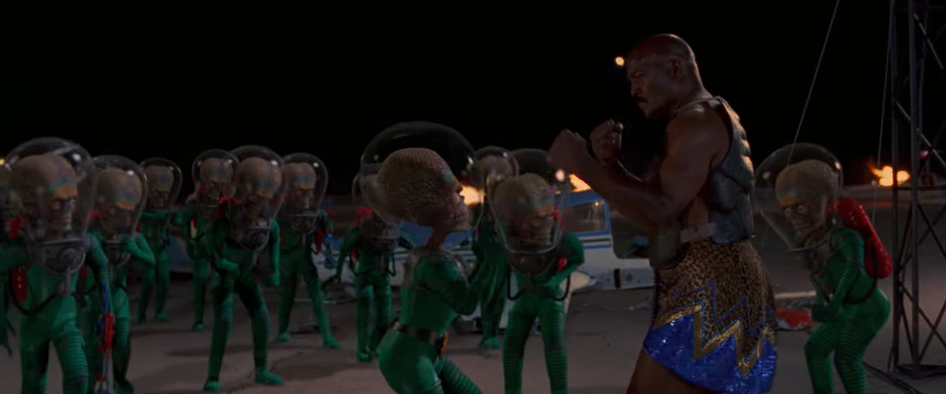 Byron Williams (Jim Brown) vs. Martian General in bare-knuckle fight